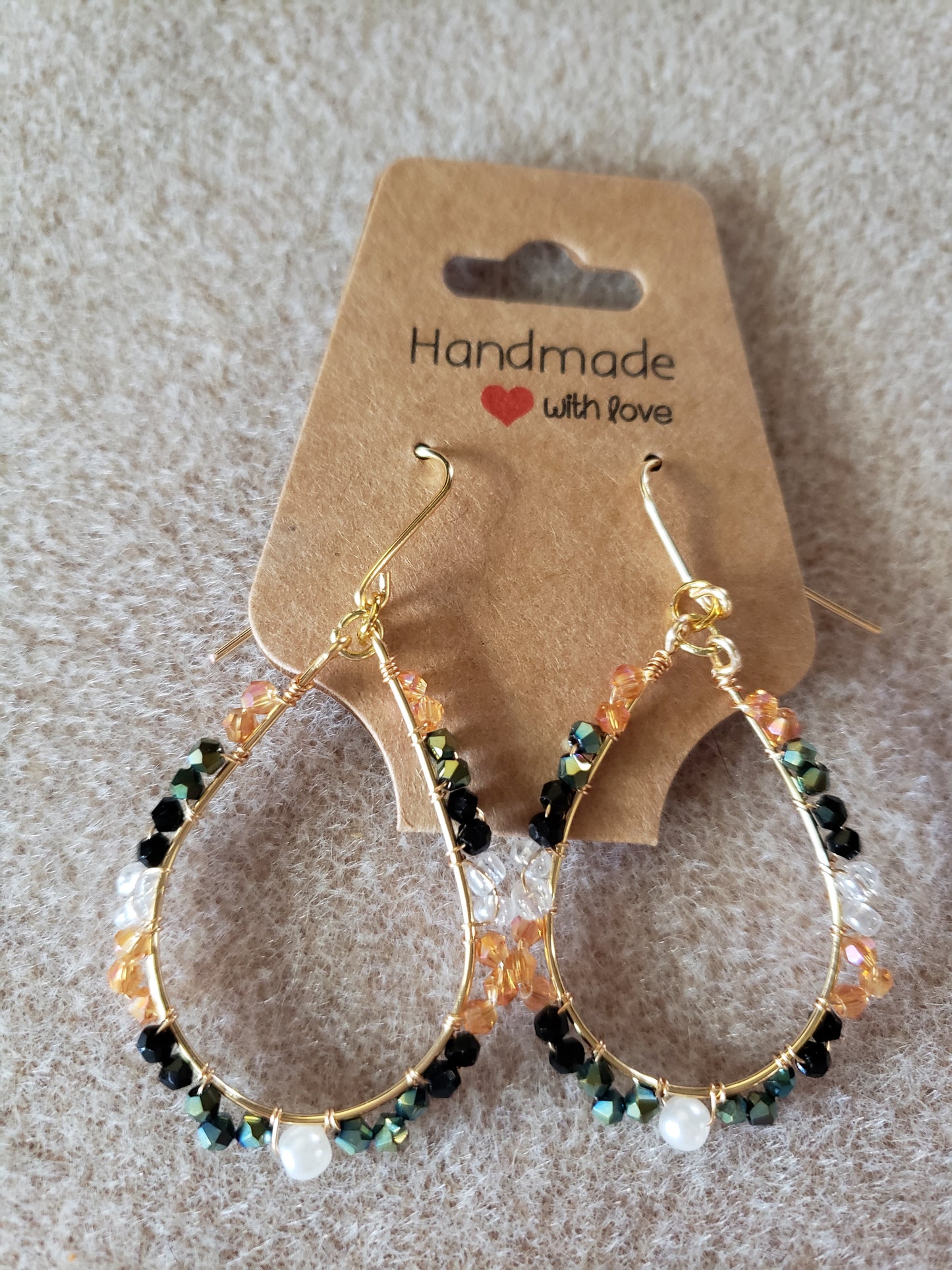 Dangle oval earrings