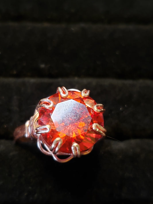 Beautiful Red AAAA 6-7 Carat CZ Ring mounted 18 K Real gold Plated Base